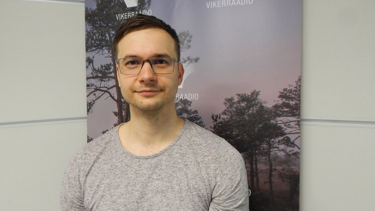 Meelis Härmas Vikerraadio stuudios
